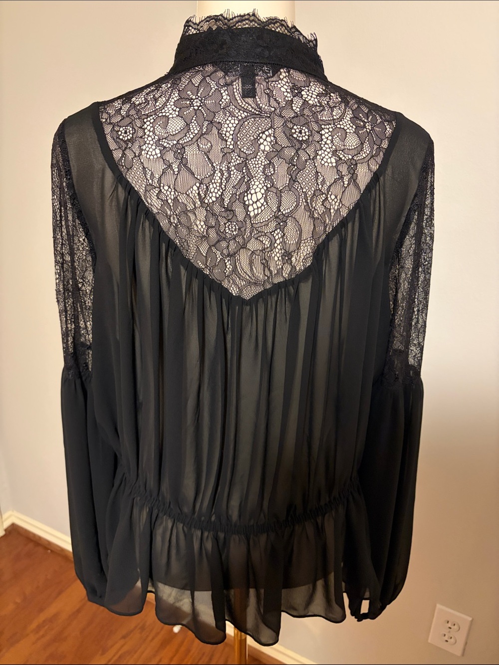 Express Women’s Black Lace Sheer Blouse in Black Size Small